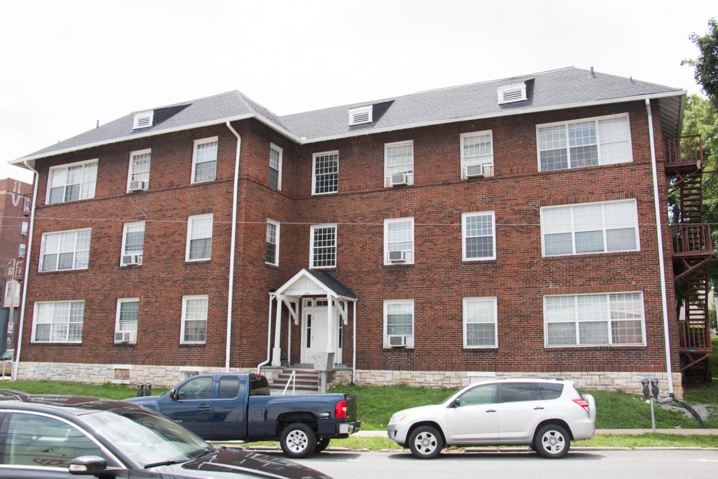 Elliston Place 201515 Nashville Guru