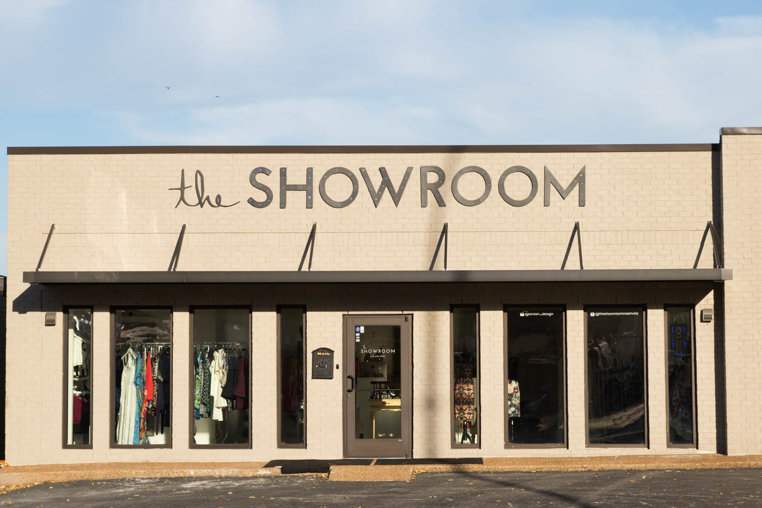 The Showroom Nashville Guru