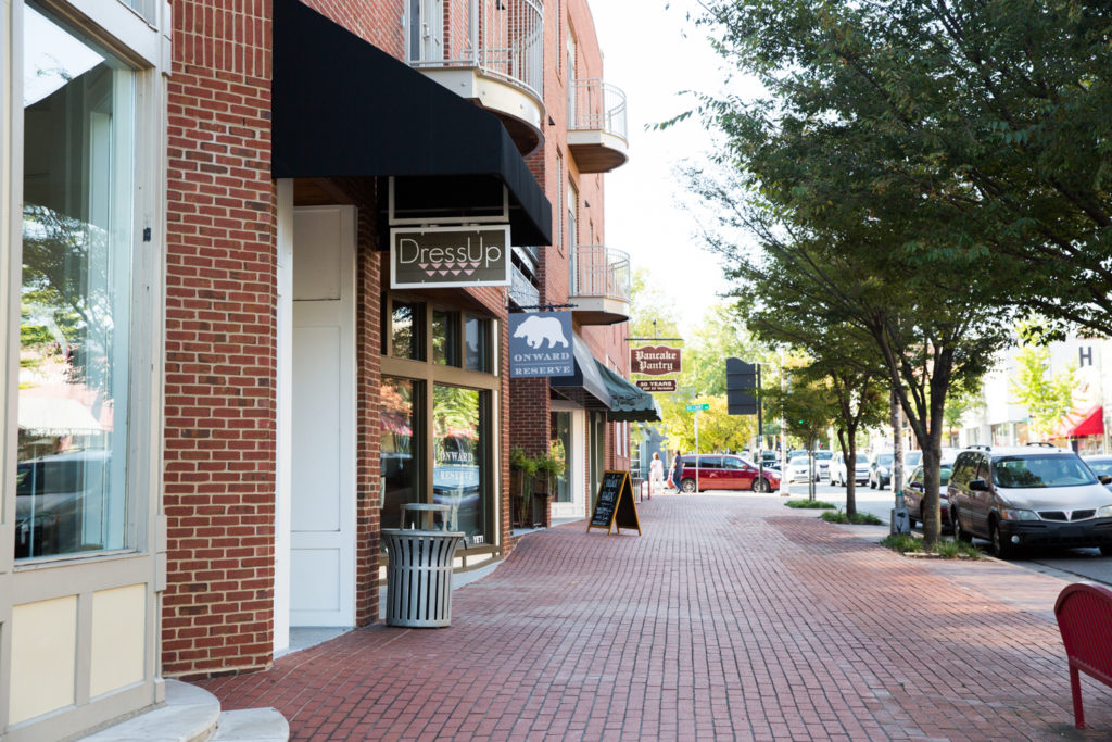 About Nashville Guru