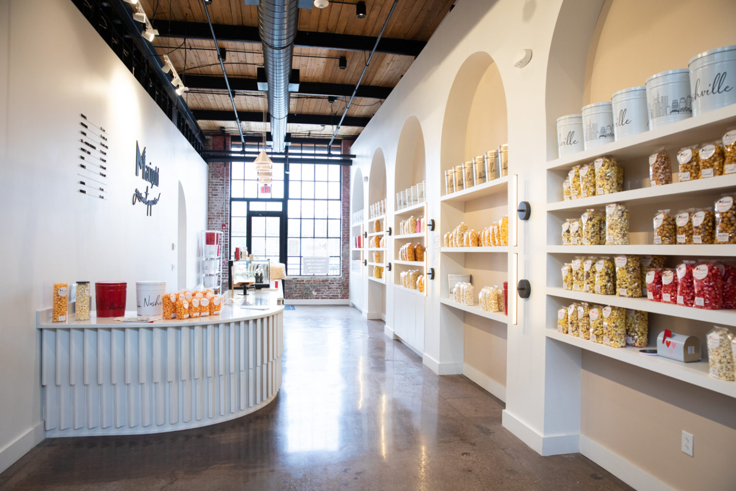 L&L Market Nashville42 Nashville Guru