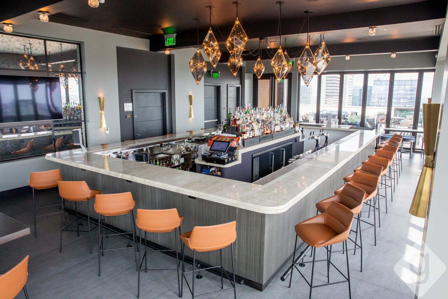 A Look Inside lou/na Nashville Guru