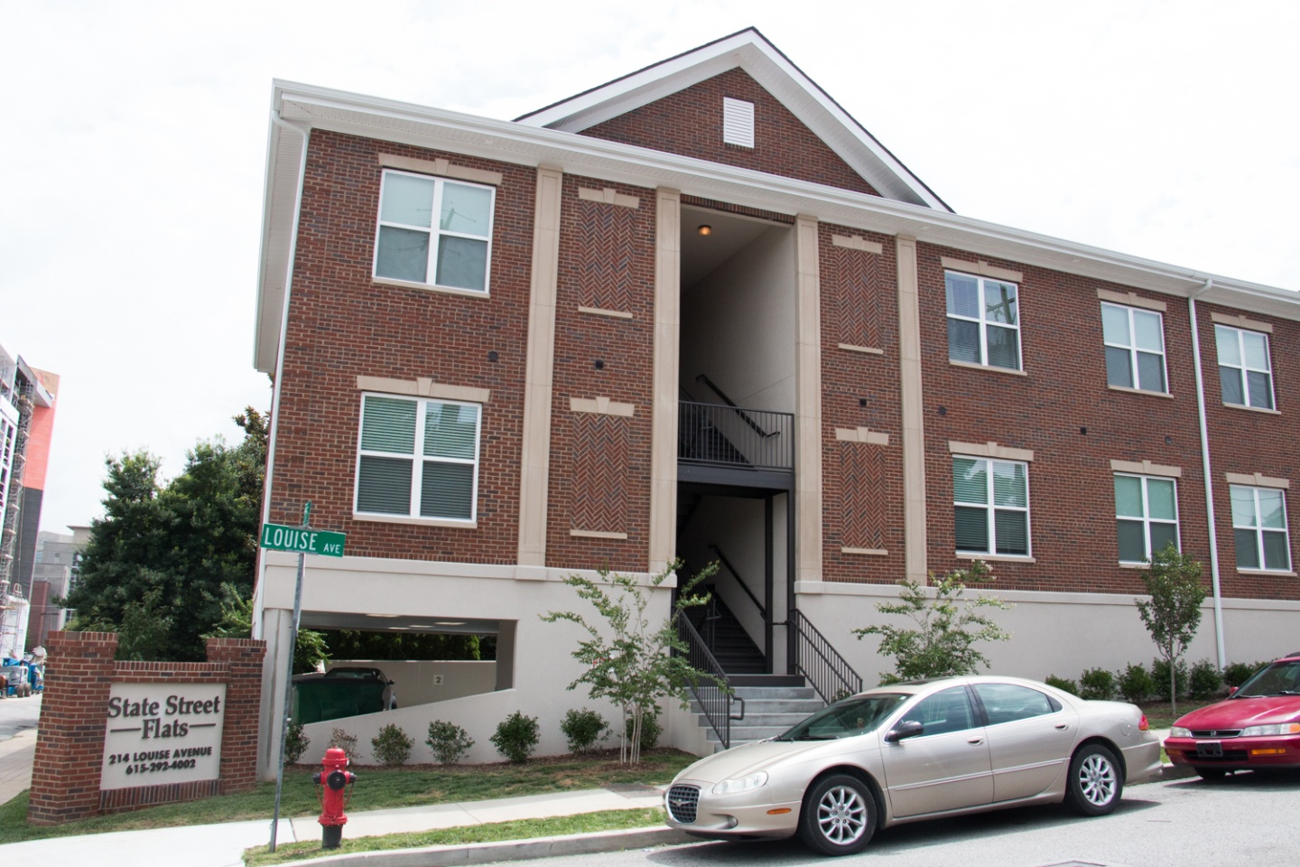 State Street Flats Nashville Guru