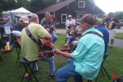 Full Moon Pickin' Parties | Nashville Guru