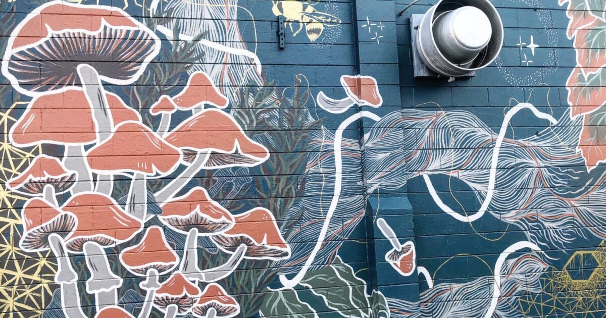 Mural Milieu Miel Mural | Nashville Guru