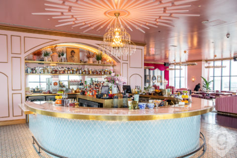 A Look Inside: White Limozeen Nashville Guru