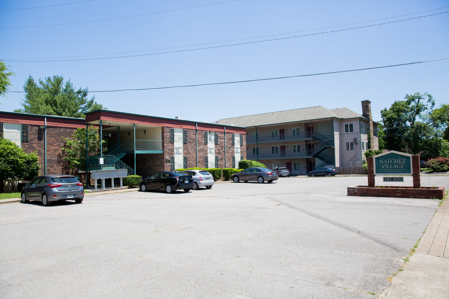 Natchez Village Nashville Guru