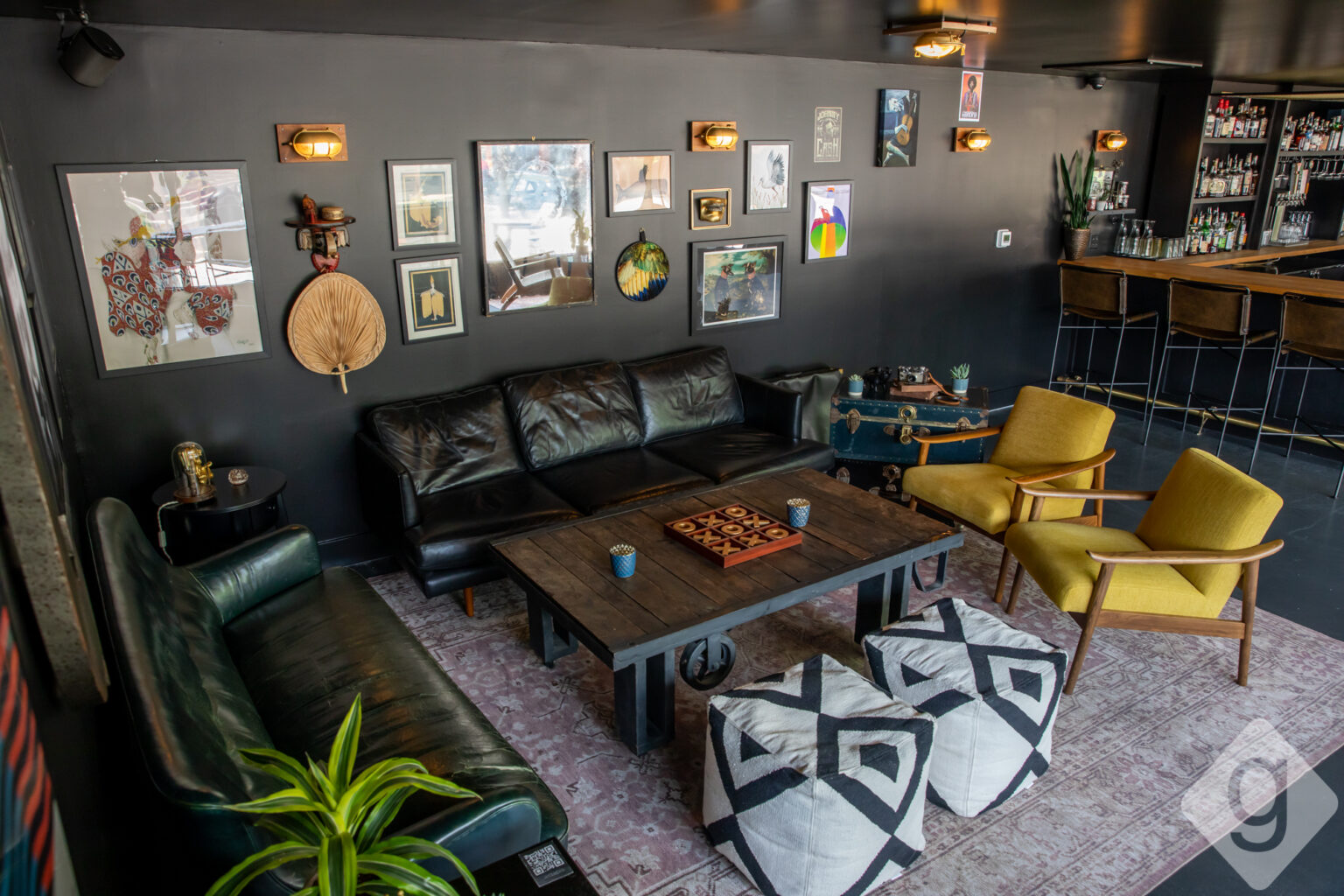 A Look Inside Sidebar Nashville Guru