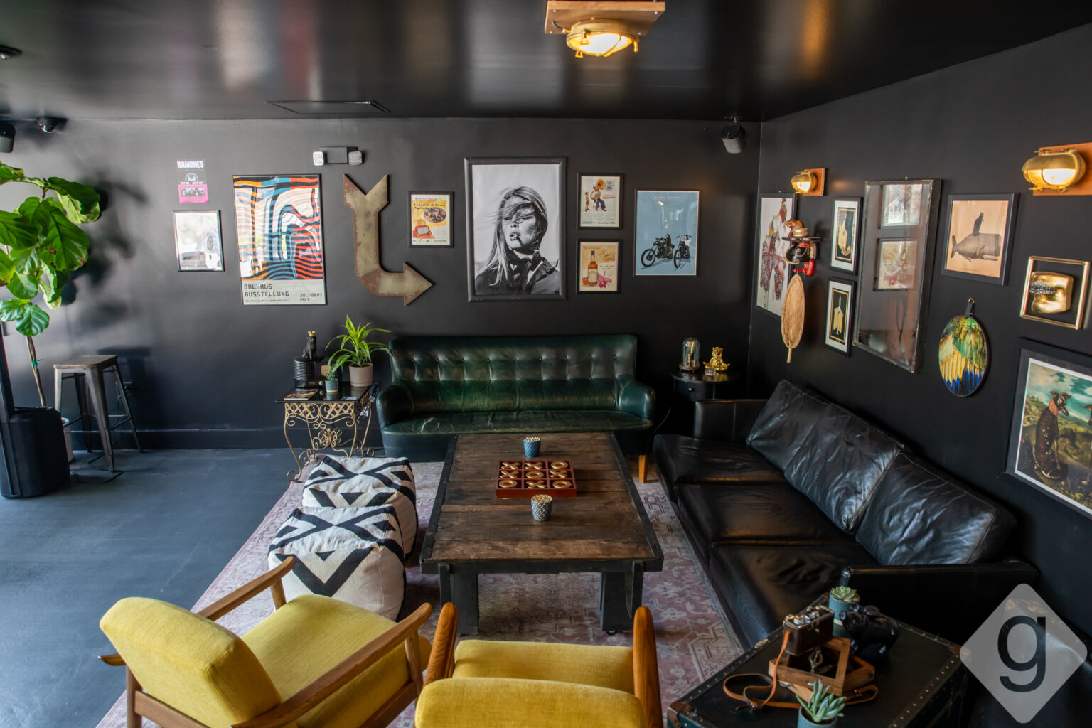 A Look Inside Sidebar Nashville Guru