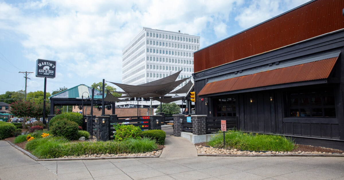 Martin's BarBQue Joint (Elliston Place) Nashville Guru