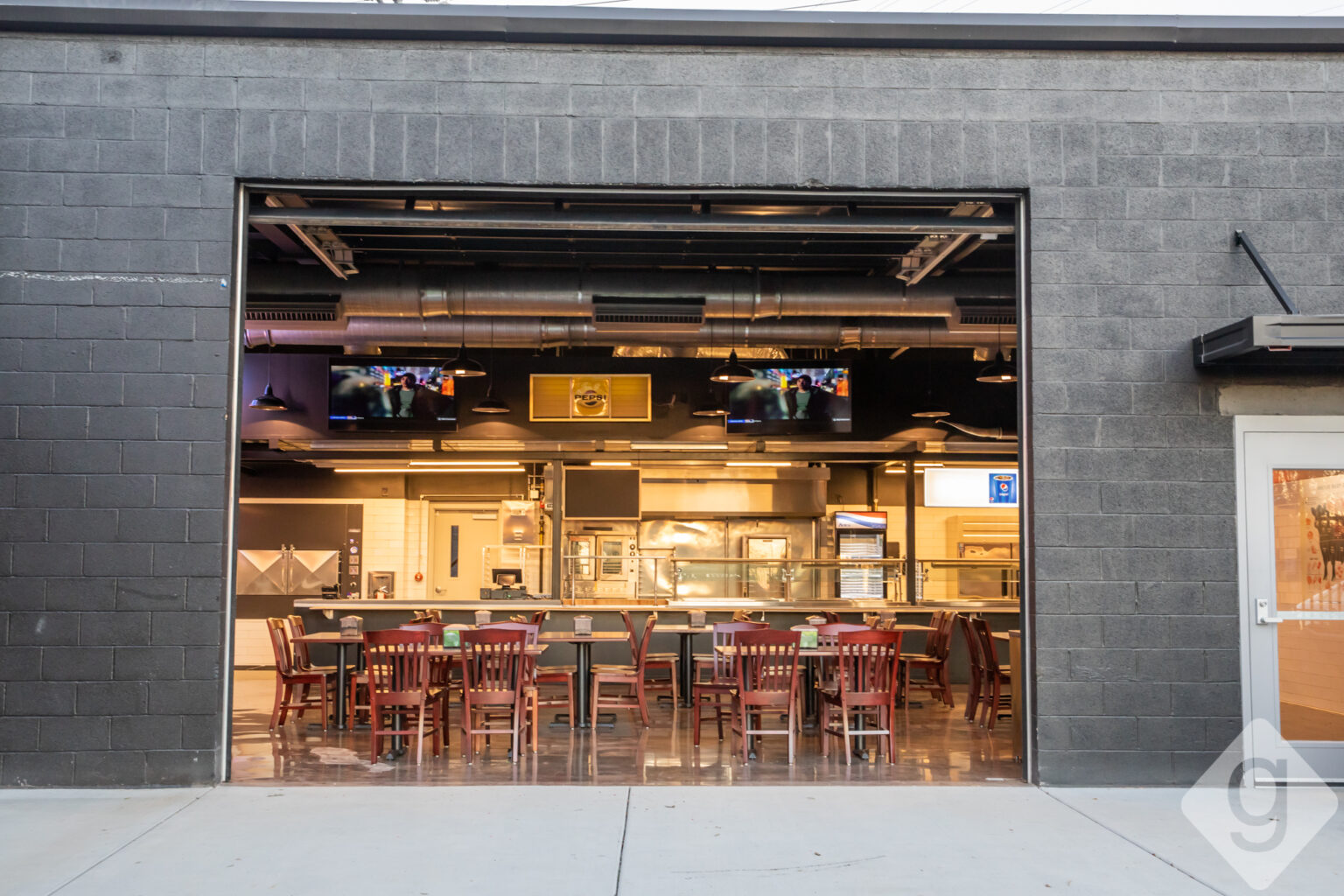 A Look Inside Bringle's Smoking Oasis Nashville Guru