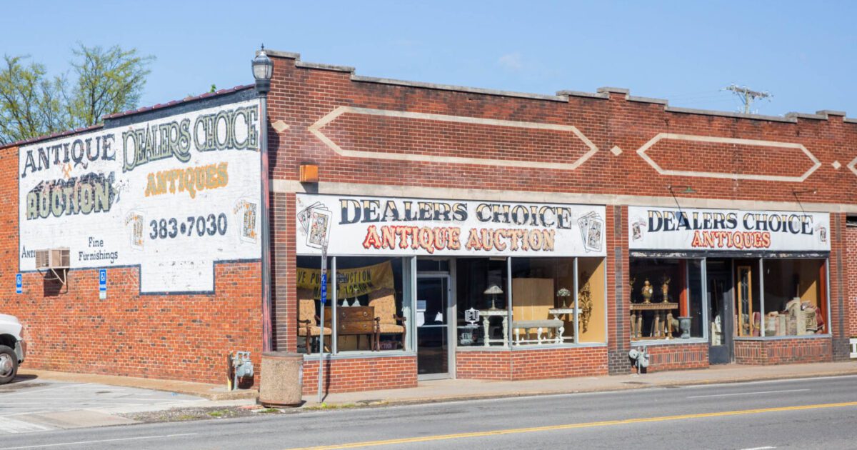 Dealer's Choice Antiques Nashville Guru