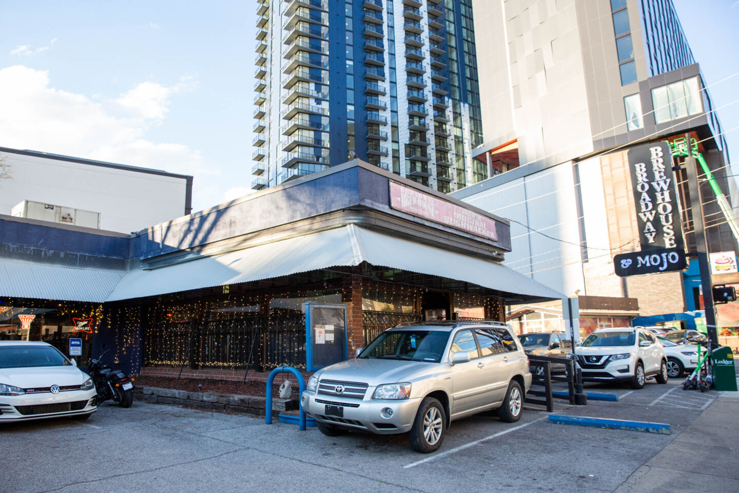 Broadway Brewhouse (Midtown) Nashville Guru