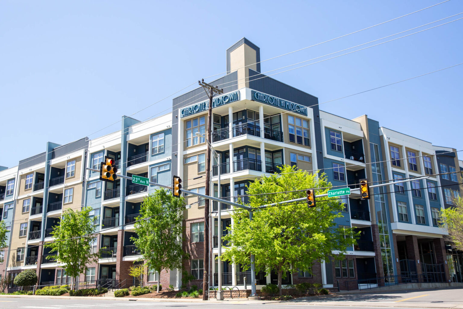 Charlotte at Midtown Nashville Guru