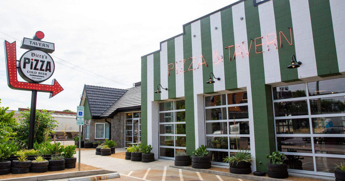 Dicey's Tavern Nashville Guru