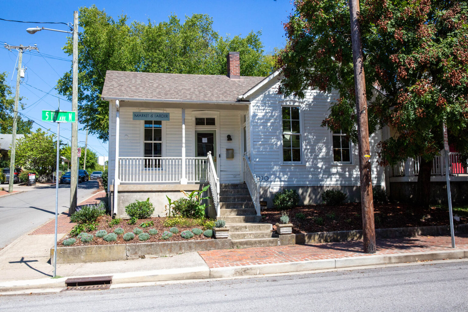 Spread Market & Larder Nashville Guru