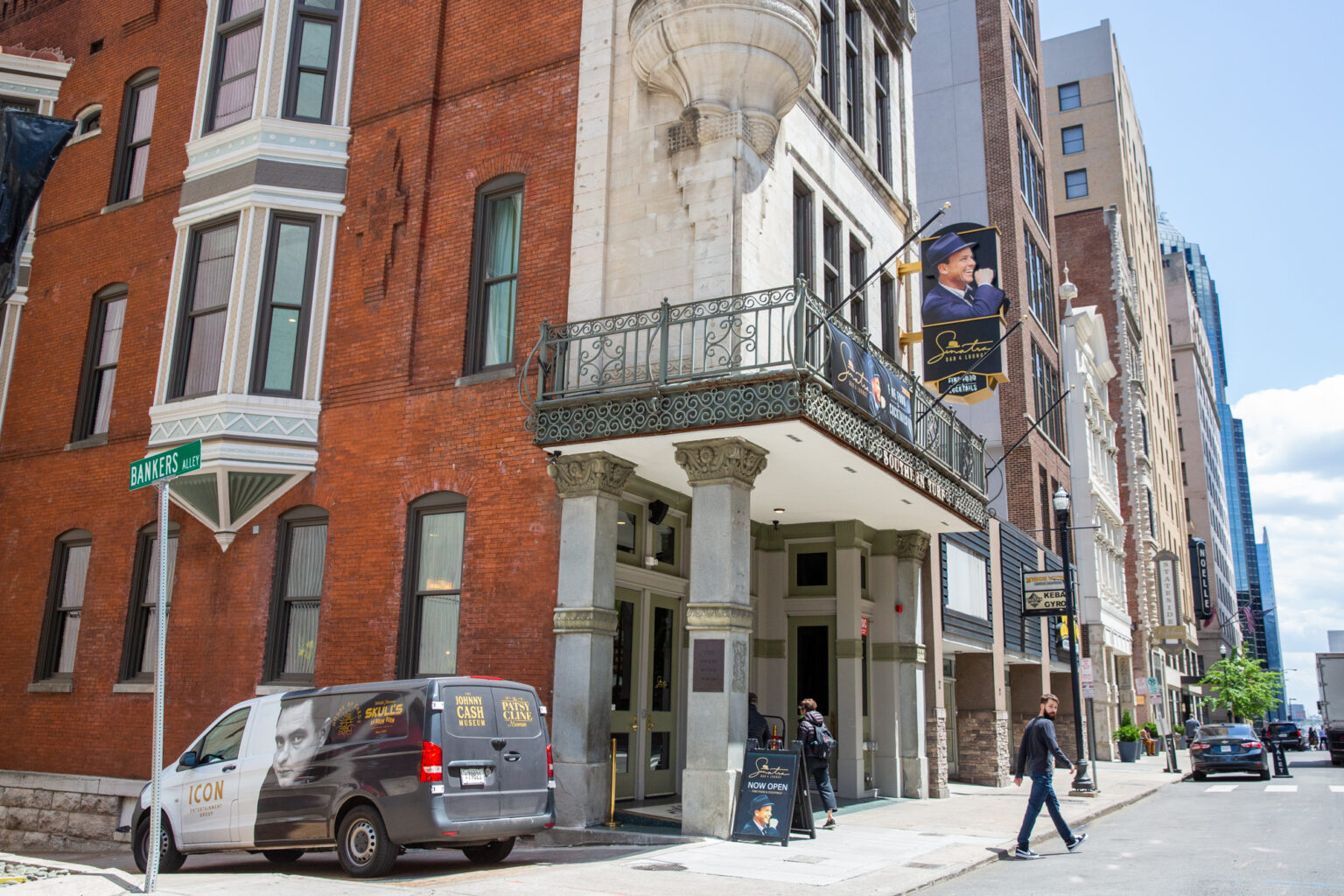 Sinatra Bar & Lounge Nashville Guru