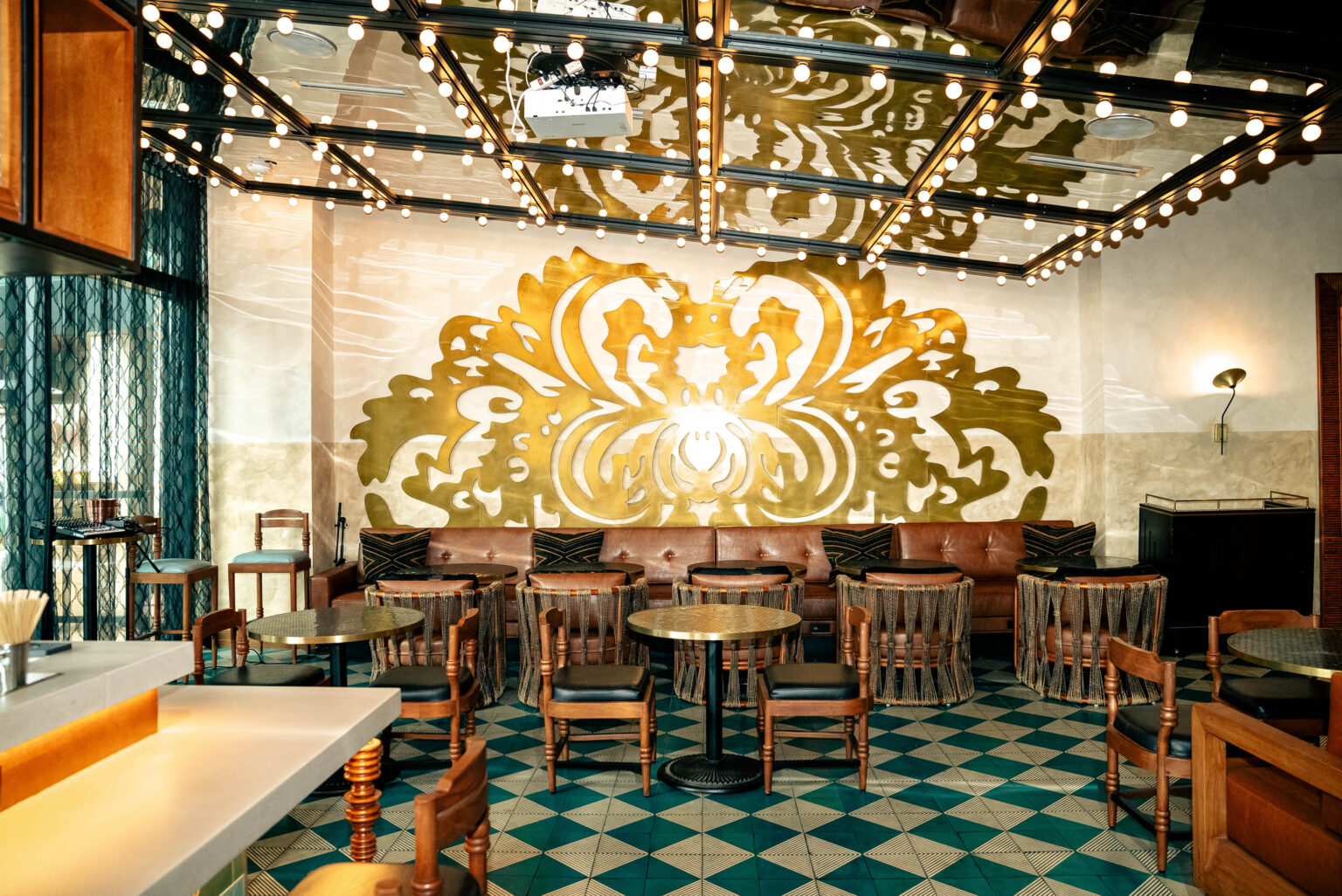 Eddie Ate Dynamite Nashville Guru